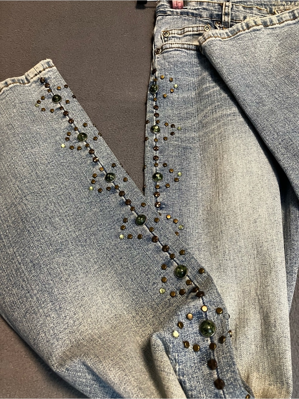 Vintage Y2K RUE 21 RARE Low Rise Embellished Stud and Green Stone Jeans 7/8